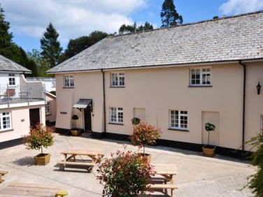 Number Six Corffe Cottages - sleeps up to ten