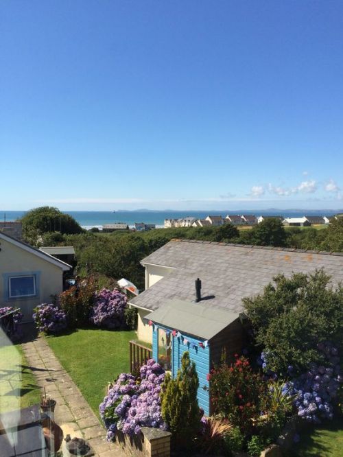 Vilu Reef Holiday Cottage In The Pembrokeshire Coast Sleeps 2