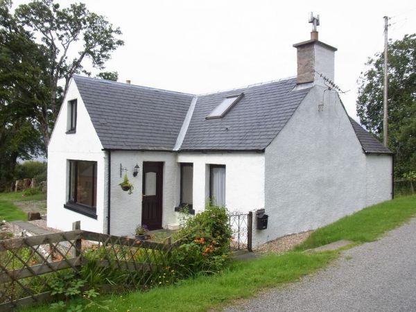 Polanach Waterside Cottage In Argyll And Bute Sleeps 4 Log Burner