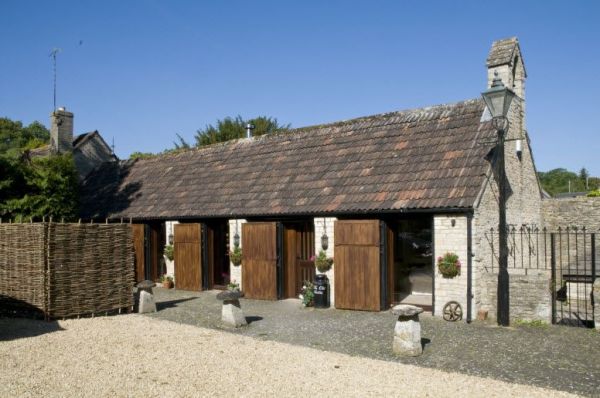 The Old Stables Cottage In Wiltshire Sleeps 6 Log Burner Wifi