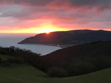 Sunrise and sunset and super fresh air.