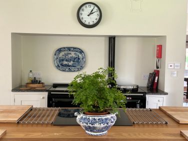 Aga and huge island.   This is a great space for large groups who enjoy cooking and eating together