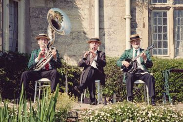 Plenty of space for entertaining and socialising