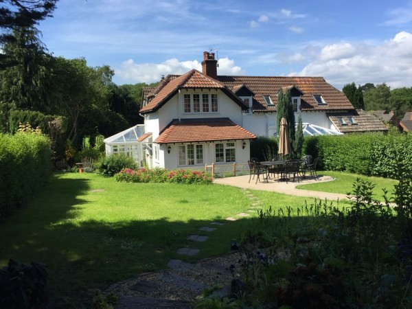 Keepers Cottage Holiday Rental In The New Forest Sleeps 6 Log