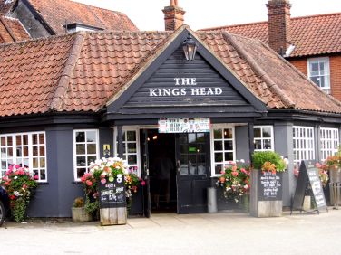 One of our favourite riverside carvery restaurants and bars just a 10-minute walk from cottage.