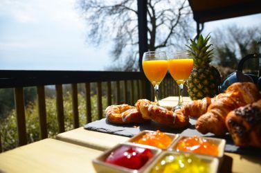 Enjoy your breakfast on the balcony overlooking the magnificent views