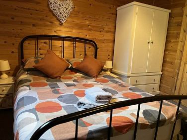 Hay View Lodges - Wye View Lodge