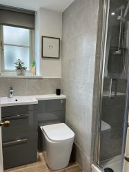 Bathroom/Shower Room