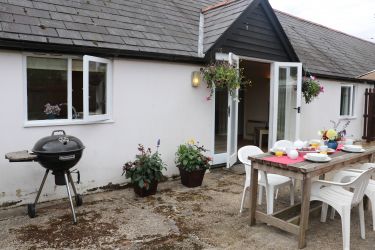 Heron Cottage, Burgate Manor Farm