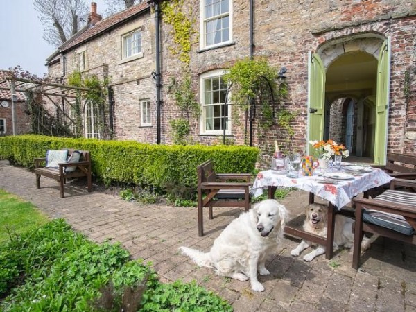 Garden Cottage Dog Friendly Rental In The Yorkshire Dales Sleeps 6