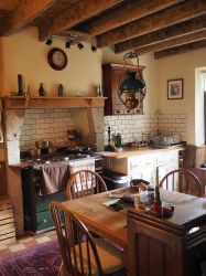 Well equipped kitchen