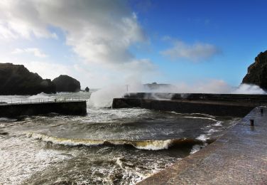 Stormy seas at Mullion Harbour