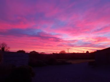 Sunset Bwthyn Creigiau Oct 2018