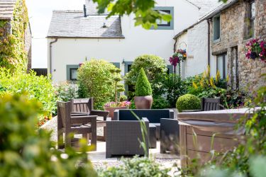 Brae Fell garden