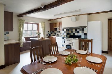 Manesty Band's kitchen/dining room