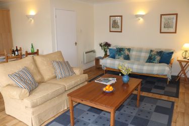 Kingfisher living area