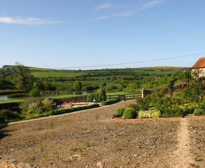 Gardeners Cottage, Family Friendly Self Catering in Dorset, Sleeps 4