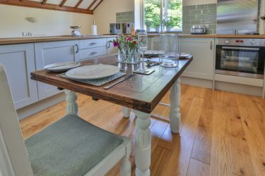 The Old Chapel kitchen and dining area
