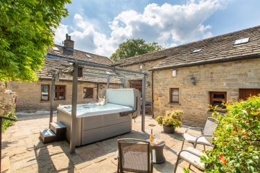 Courtyard looking back to farmhouse, barn and piggery