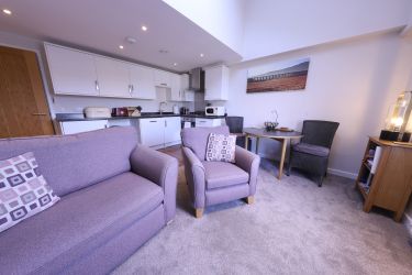 Stationside Apartment