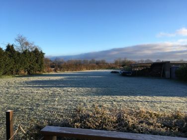 Deluxe Shepherd&rsquo;s Hut