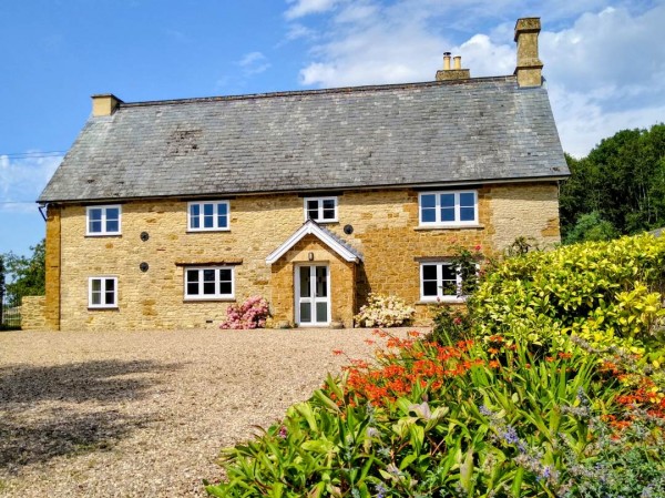 The Farmhouse at Downhouse Farm