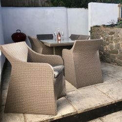 Alfresco dining on our patio - comfortable Kettler furnishings & barbecue