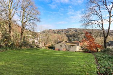View over cottage to the Derwent Valley beyond