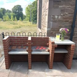 Fire up the grill and dine al fresco&mdash;perfect for laid-back holiday evenings