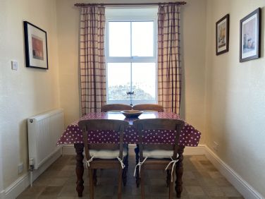 Dunes Cottage Dining Area