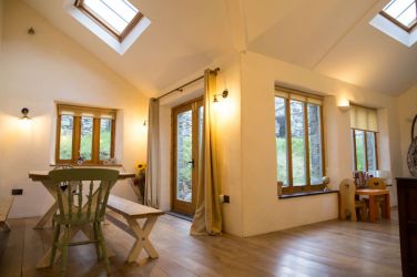 Open plan dining room