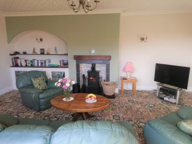 Mayland Farm Cottage