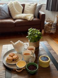 Tea & Scones!