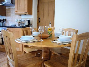 Stoneyard cottage - ground floor one bed ( twin) cottage