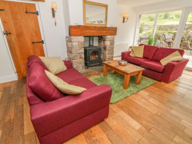 Farmhouse kitchen/dining room