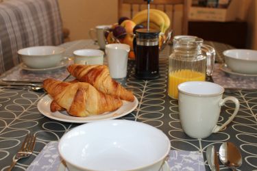 Breakfast hampers with homemade bread available