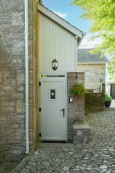 Beechtree cottage entrance.