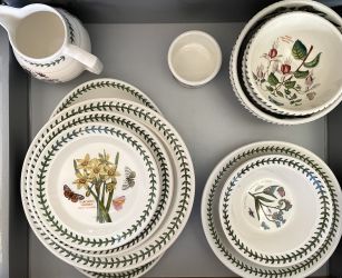 Portmerion crockery in the kitchen. Only the best at Garden Cottage.