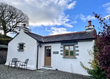 Garden Cottage in the autumn