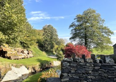Autumn garden at Howe Foot