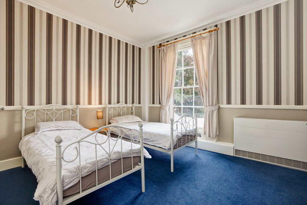 Burwell House, Large Group in Cambridgeshire, Sleeps 39