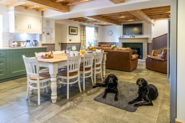 Weavers Cottage