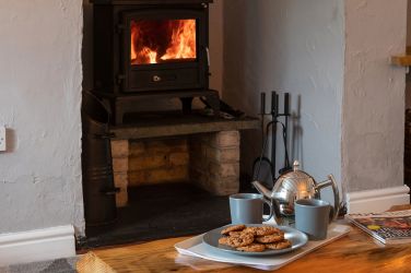 Living room 1: The Old Farmhouse, living room with 3 sofas, log burner & smart TV
