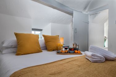 Bedroom 5 - The Little Cottage, King bedroom