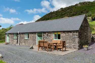 The Cowshed at Geufron Farm