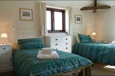 Spacious double aspect Twin Room.