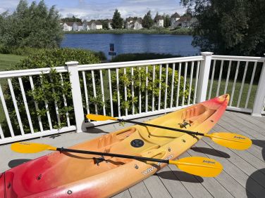 Free use of the kayak