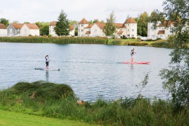 Windrush lake is perfect for Stand Up Paddleboarding. Launch next to the lodge.