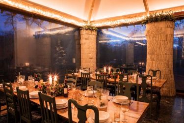 Dining Rom at Christmas Monnow Valley Studio Monmouthshire