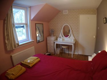 Small double bedroom
